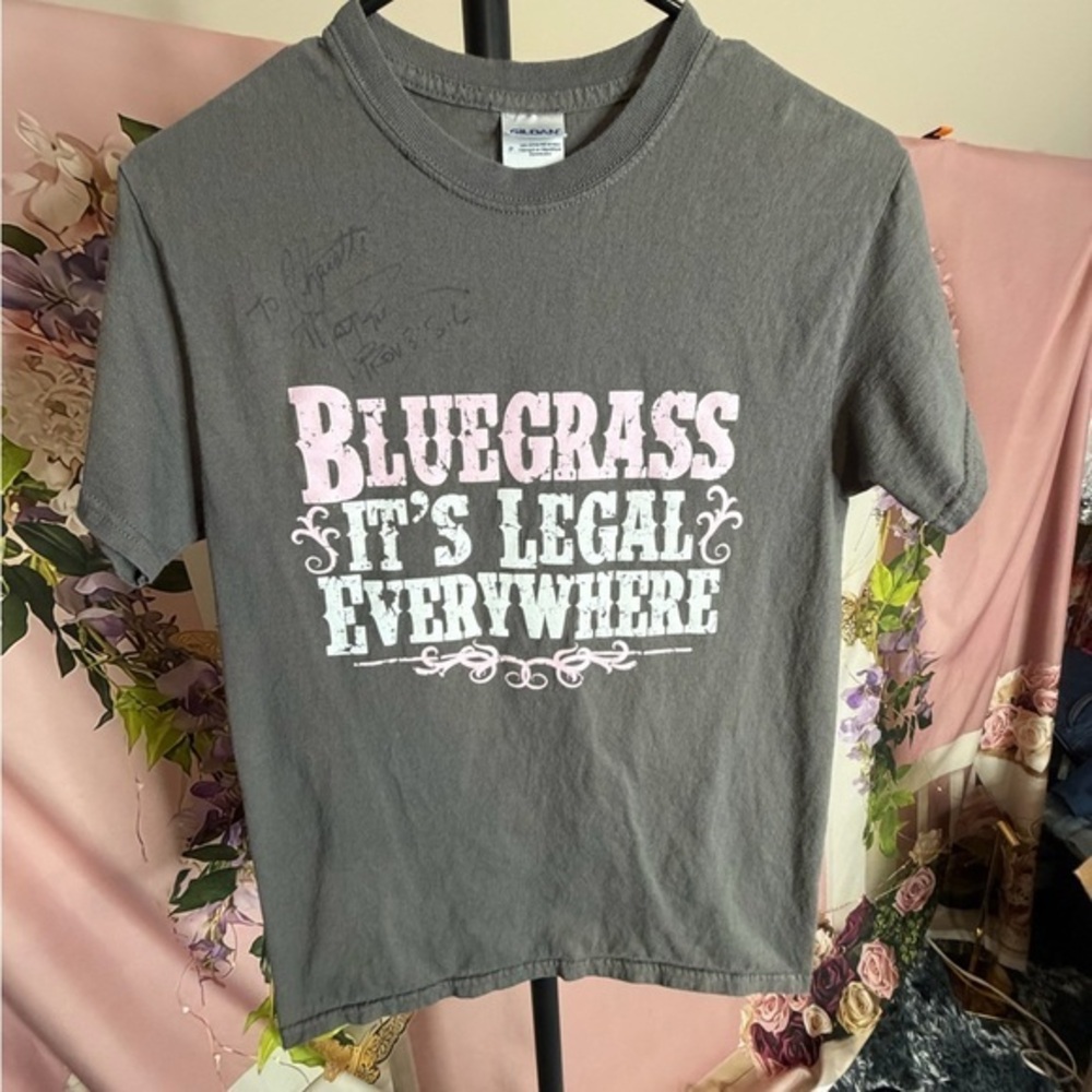 Marty Raybon T-Shirt vintage? Size Small 
Bluegrass; It's Legal Everywhere